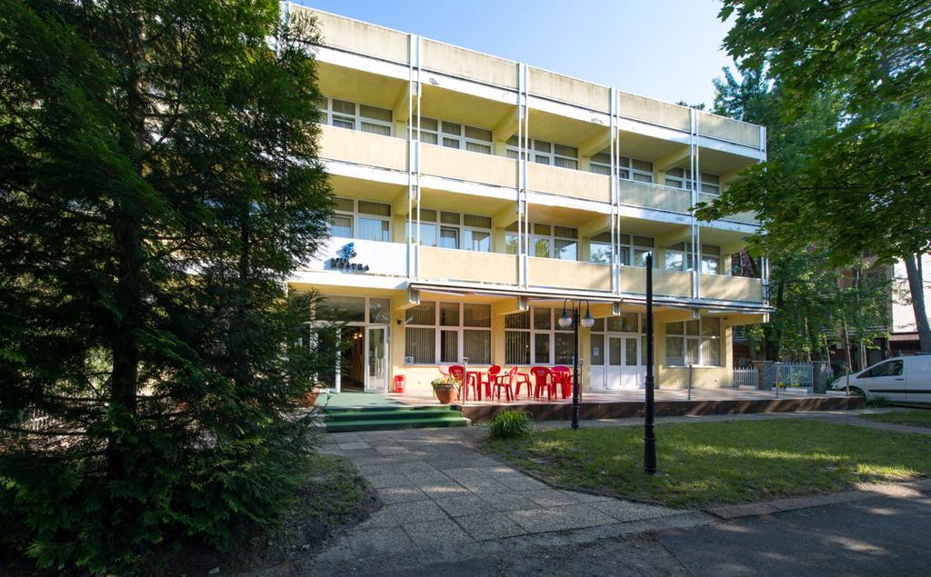 Hotel Nostra Siófok Esterno foto
